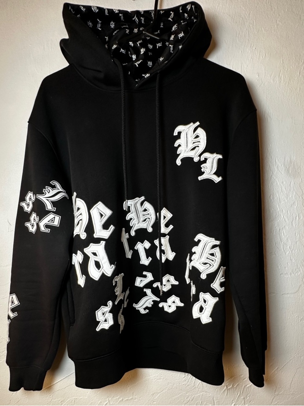 FOCUS QUALITY Wear Black Lettering Hoodie - Unbranded